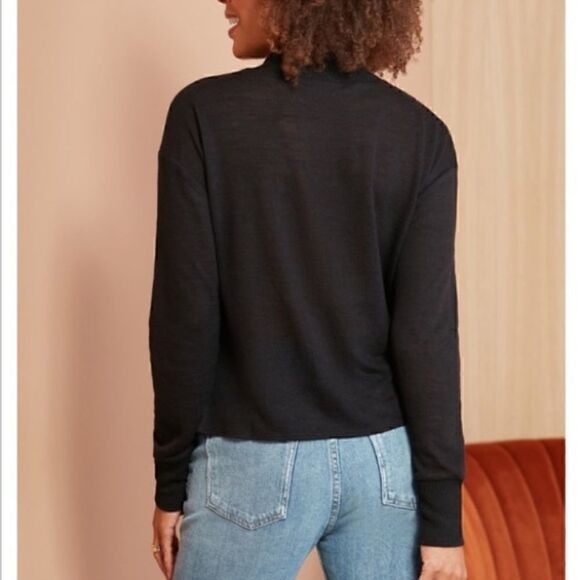 Sanctuary New With Tags Black Knit Knot Hem Top Size long sleeve shirt M - Picture 2 of 12